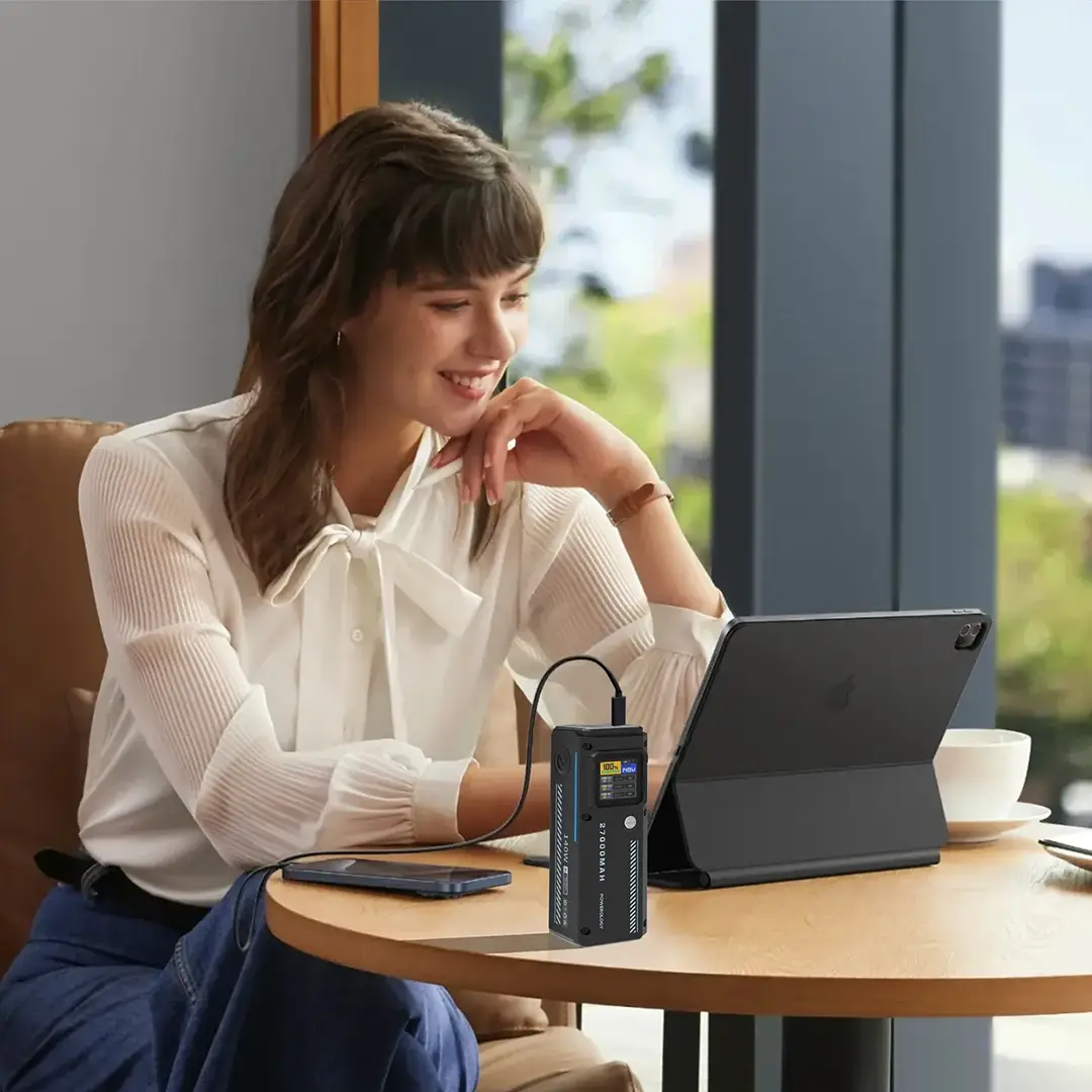 Powerology 27000mAh Smart Display Power Bank - Black