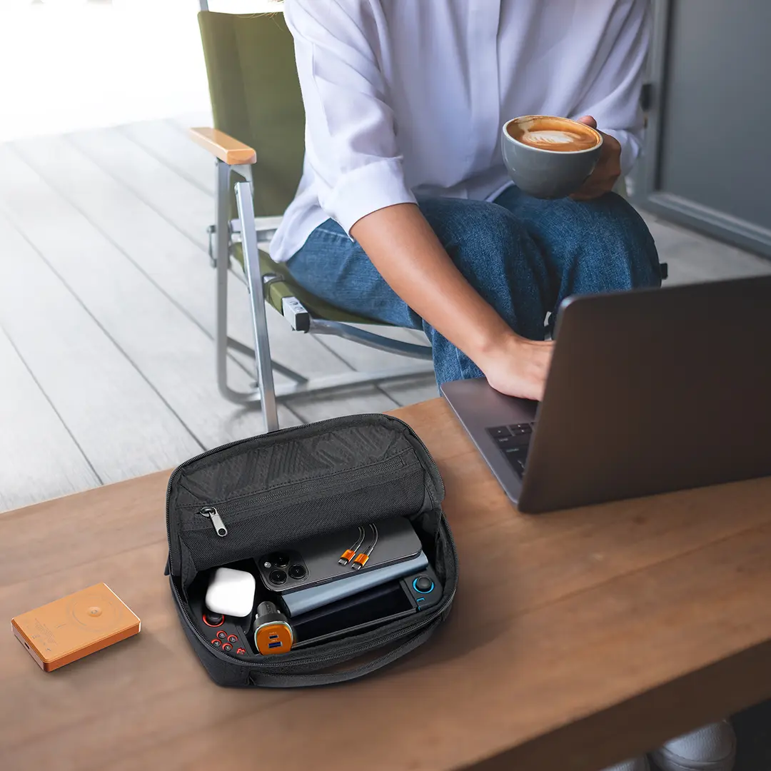 Powerology Nirvano 5-In-1 Power Travel Kit - Black/Orange