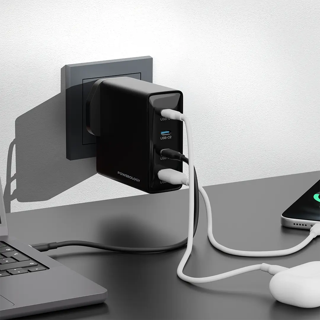 Powerology Volt-X 140W Multi-Port Gan Adapter - Black