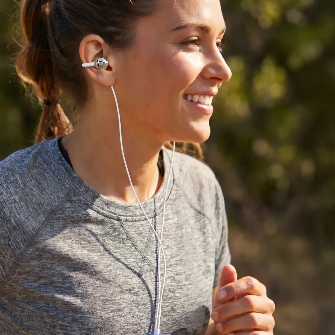 Powerology Voro Earhook USB-C Wired Earphones Powerology Voro Earhook USB-C Wired Earphones