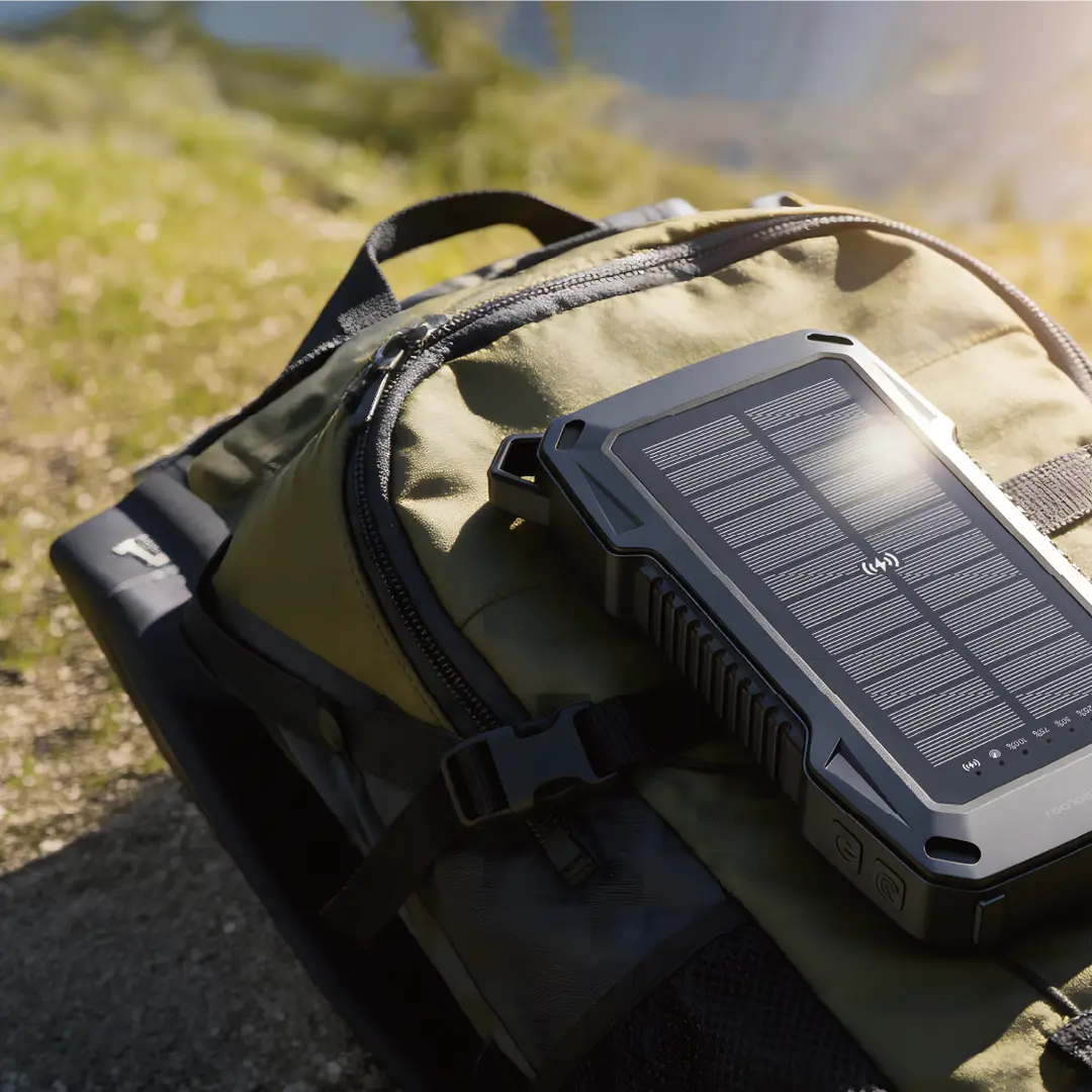 Powerology Helio Lux 40000mAh Solar Power Bank - Black