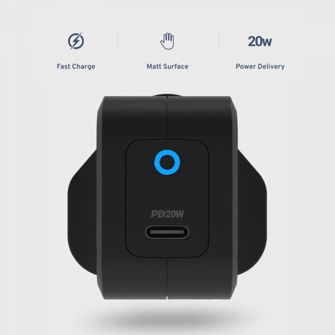 Powerology Ultra-Compact 20W Charger alt tag="Powerology Cables & Chargers Ultra-Compact 20W PD GaN Charger Black"