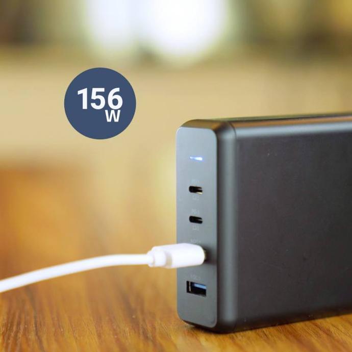 Powerology Multiport Power Terminal alt tag="Powerology Chargers and Cables 4-Output 156W Quick Charging Power Terminal Multiport Black"