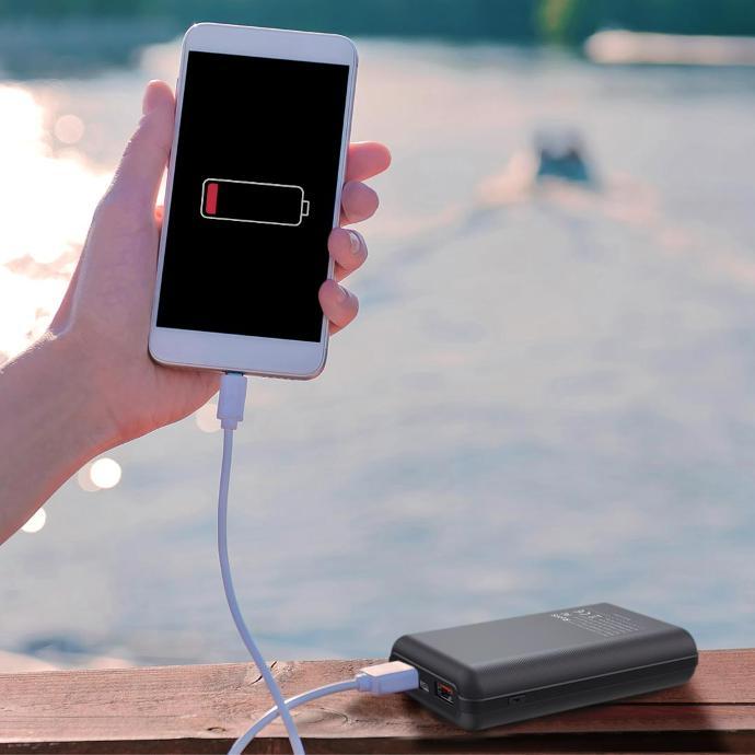 Powerology Portable Power Bank alt tag="Powerology Power Bank 10000 mAh PD20w QC 18W 2USB-A 1USB-C Port Fast Charging Power Bank Compact Black"